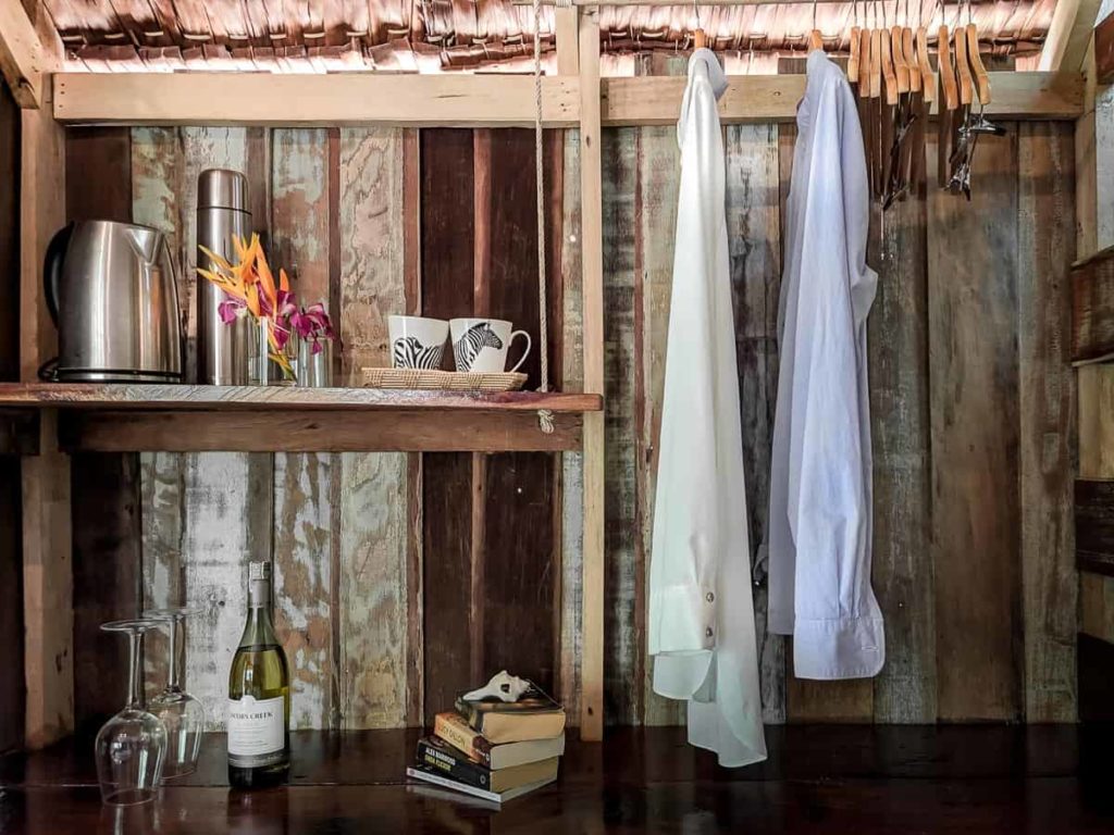 Double room wardrobe amenities